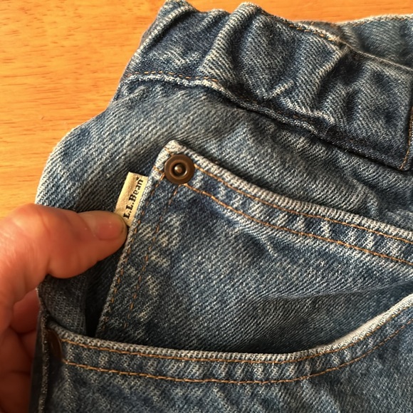 LL Bean men’s size 44x30 blue jeans comfort waist and 100% cotton - Picture 5 of 8